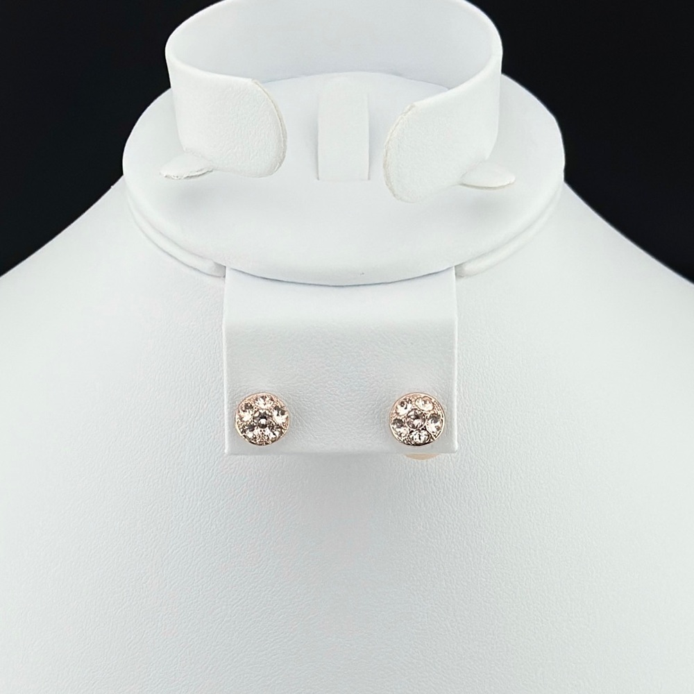 FLIPSIDE EARRINGS, BLUSH
Touchstone Crystal by Swarovski